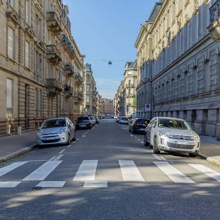 Magnifique Appartement Au Coeur De La Petite France Strasbourg Exteriör bild